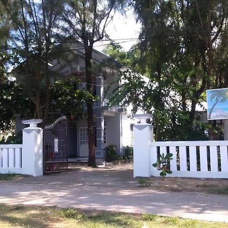 Nguyet Anh Guesthouse Lang Co Exterior foto